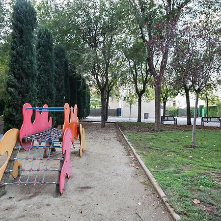 Alcam Olimpic Apartment Barcelona Bagian luar foto